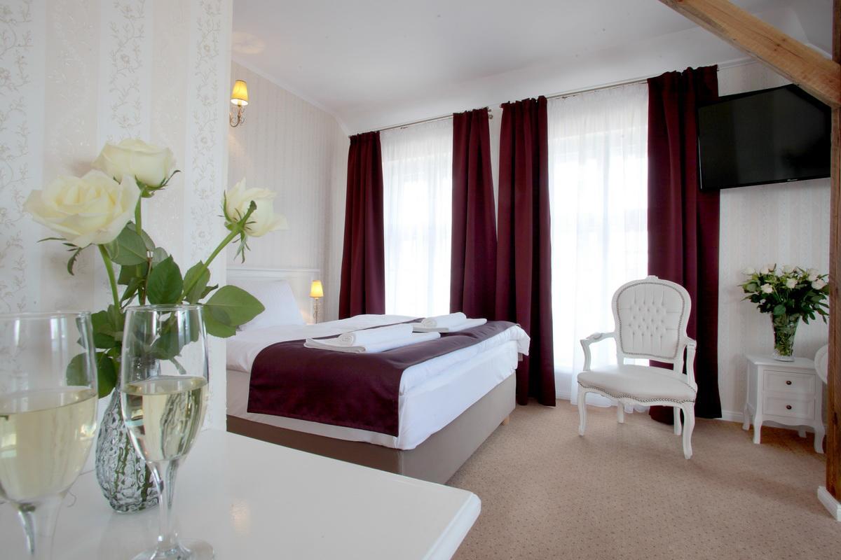 Hotel Court Park Νίσα Εξωτερικό φωτογραφία