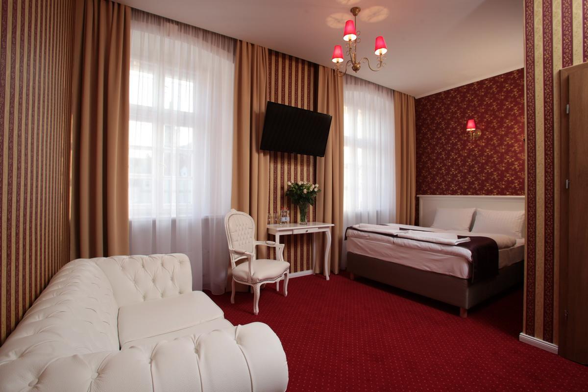 Hotel Court Park Νίσα Εξωτερικό φωτογραφία