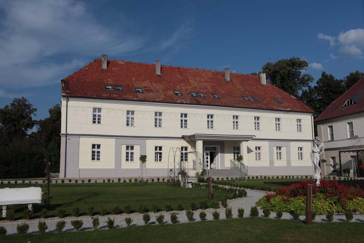 Hotel Court Park Νίσα Εξωτερικό φωτογραφία